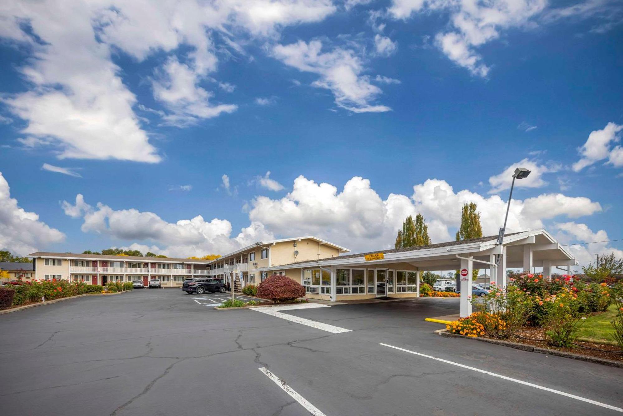Rodeway Inn Albany Zewnętrze zdjęcie