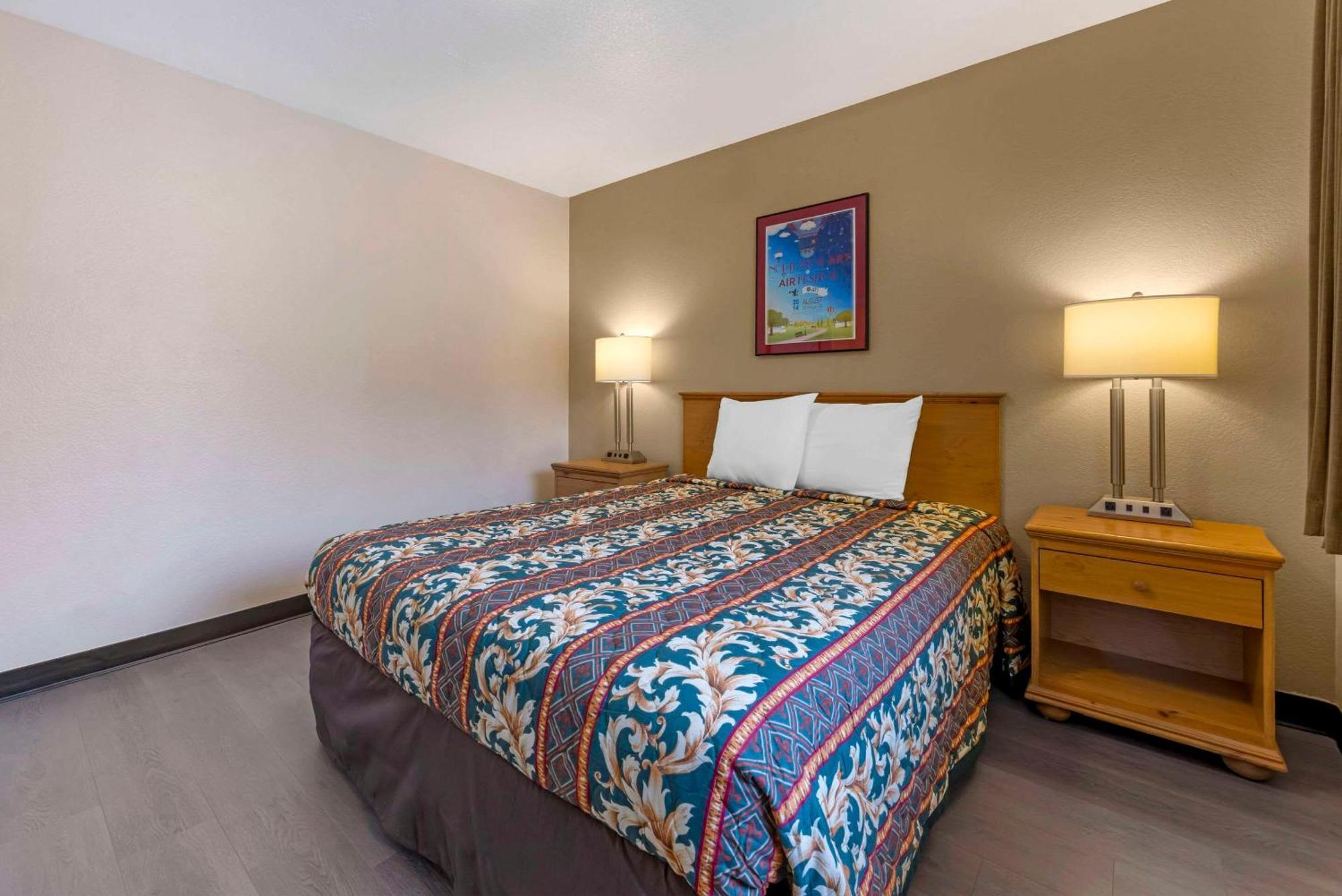 Rodeway Inn Albany Zewnętrze zdjęcie