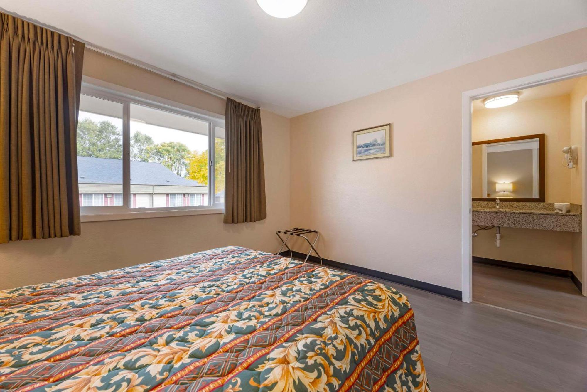 Rodeway Inn Albany Zewnętrze zdjęcie